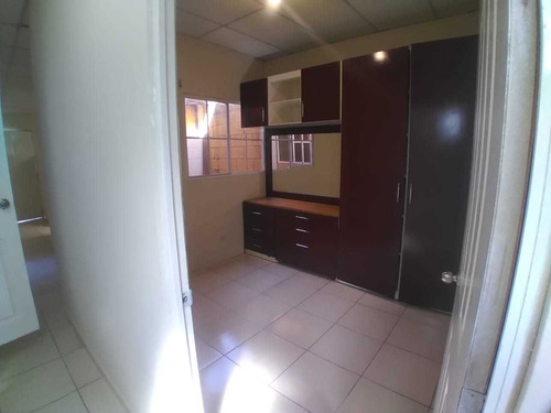Imagen 4 de 5 de Vendo Lindo En Resd Valparaiso Whatsapp 7114-7064