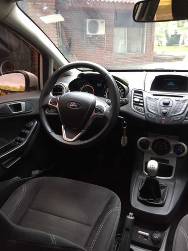 Ford Fiesta Kinetic Design 1.6 Se 120cv 2016