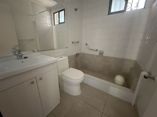 Casa En Venta En Macul