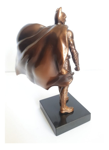 Escultura Bronce Sólido Batman Begins Noble Collection 2005 (Usado)