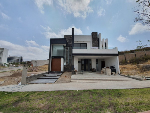 Casa En Venta Punta San Luis