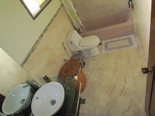 Imagen 5 de 14 de Casa En Venta Mls #20-15988 - Laura Colarusso