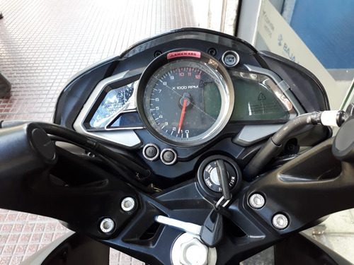 Imagen 4 de 15 de Bajaj Rouser 200 Ns