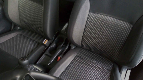 Imagen 7 de 9 de Nissan - Versa 2020