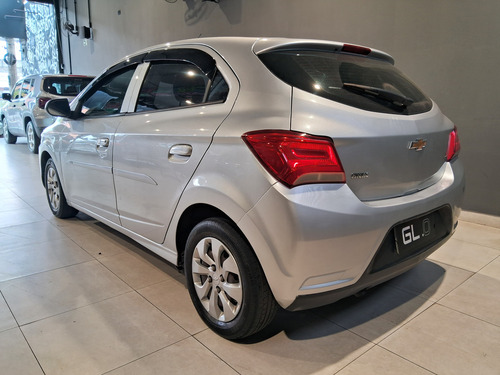 Chevrolet Onix ONIX 1.0 MT LT