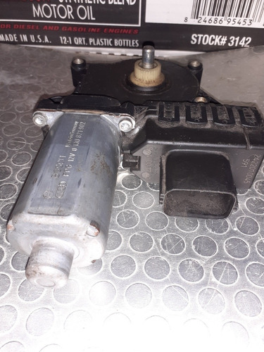 Motor Eleva Vidrio Trasero Derecho  Ford Focus 2001 