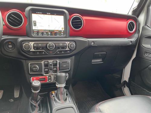 Imagen 12 de 15 de Jeep Gladiator 2021 3.6 Rubicon 4x4 At
