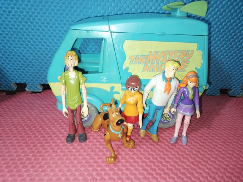 Scooby Doo The Mystery Machine Van Fred Velma Shaggy Daphne