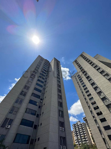 Century 21 Guataparo Bienes Raices Apartamento En Venta En La Boyera - Caracas