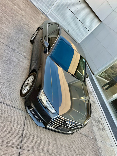 Audi A4 2.0 T Select 190hp Dsg