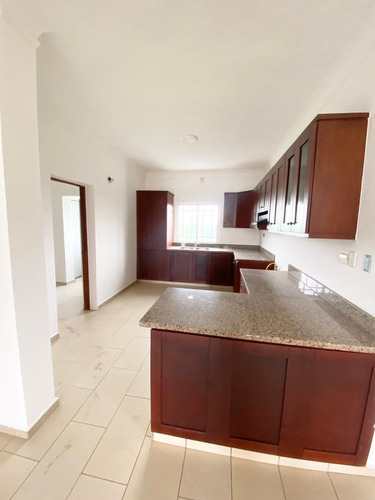 Vendo Hermoso Pent House Ubicado En Juan Dolio