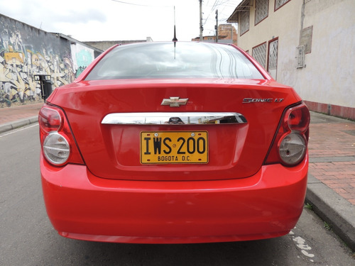Chevrolet Sonic Sedan 1.6 Ltz Mecanico Con Techo Fe