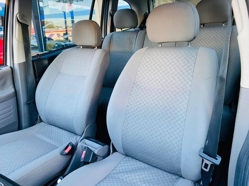 Imagem 14 de 15 de Chevrolet Zafira 2.0 Mpfi Expression 8v Flex 4p Automático