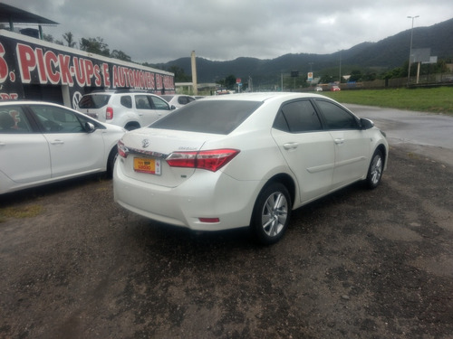Toyota Corolla 1.8 16v Gli Upper Flex Multi-drive 4p 2016