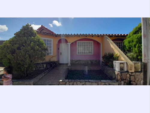 Casa En Venta - Isla De Margarita