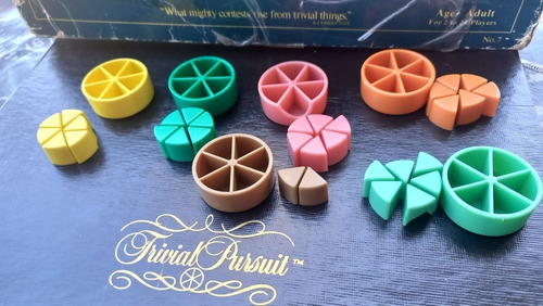 Trivial Pursuit Juego En Inglés Genus Edition Horn Abbot Usa