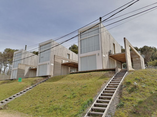 3 Casas Con Vista Panorámica - Excelente Inversión Y Renta