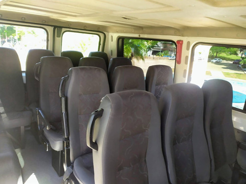 Peugeot Boxer 2.3 Hdi 330 Passageiro 16 Lugares 8v Diesel