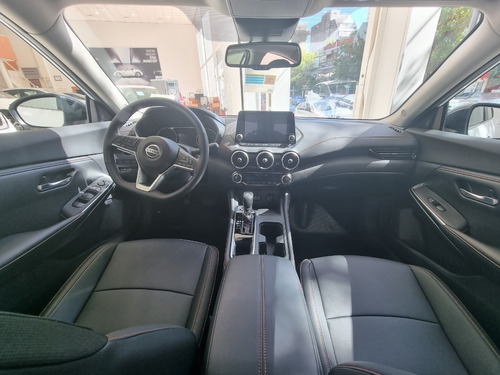 Imagen 8 de 25 de Nissan Sentra Sr Automático Cvt 2.0 Cesar