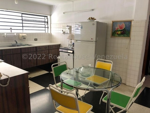 Imagen 7 de 15 de Casa En Venta Cumbres De Curumo 22-24516 Wolfgang Liaz 0414-132-24-22 0412-582-01-12