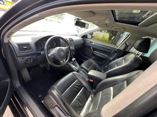 Volkswagen Vento 2.5 Prestige Tiptronic 170cv