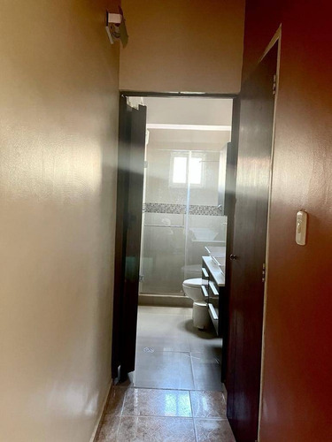Imagen 3 de 16 de Yasmin Roa En Venta Tonwhouse En Guatabal Naguanagua Conjunto Cerrado Cod 167157