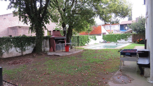 Imagen 22 de 23 de Casa En Venta 8 Ambientes Martinez