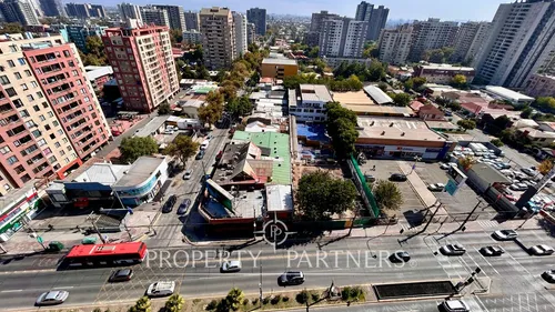 En Venta Amplio Departamento Cercano A Metro Ciuda...