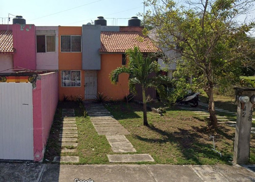 Casa En Remate Bancario - Bosques De Tarimoya Veracruz.eo/-