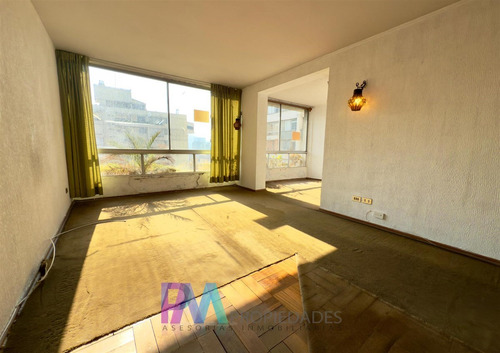 Depto En Venta De 2 Dorm. En Providencia Para Remodelar