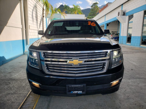 Imagen 2 de 15 de Chevrolet Tahoe 2016 5.3 V8 Ltz Piel 2a Fila Asientos 4x4 At
