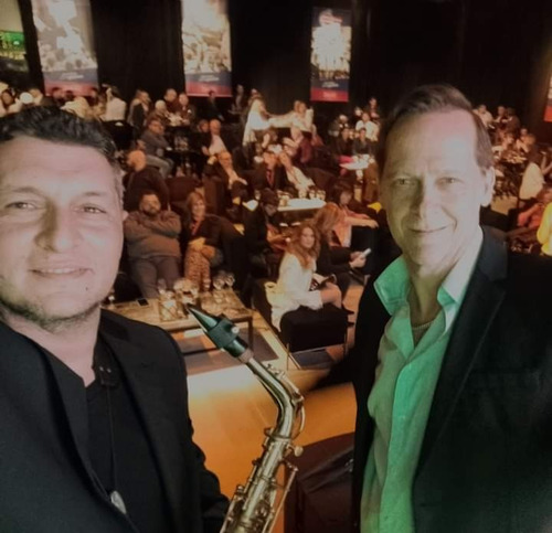 Show De Saxo / Saxofonista Para Eventos