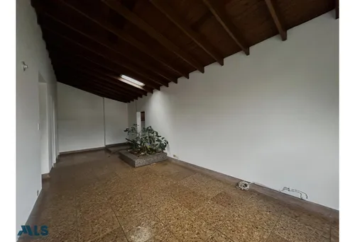 Casa En 2do Piso Con Espacios Amplios(mls#252985)