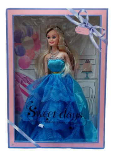 Muñeca Princesa Con Vestido Articulada En Caja.