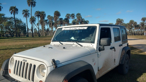 Imagen 15 de 17 de Jeep Wrangler Unlimited 3.8 V6