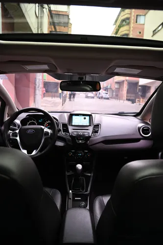 Ford Fiesta 1.6 Hatchback Titanium