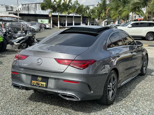 Mercedes-Benz Clase CLA 1.3 Cla 180 Amg Line At