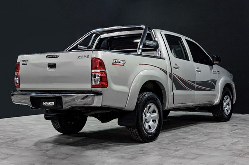 Imagen 8 de 14 de Toyota Hilux Dc Sr 3.0 Tdi 4x2