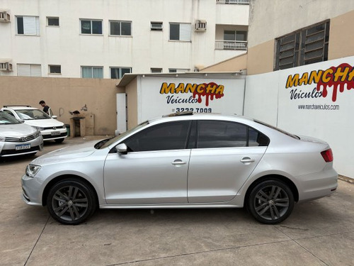 Volkswagen Jetta Jetta 2.0 TSI HIGHLINE 211CV GASOLINA 4P TIPTRONIC