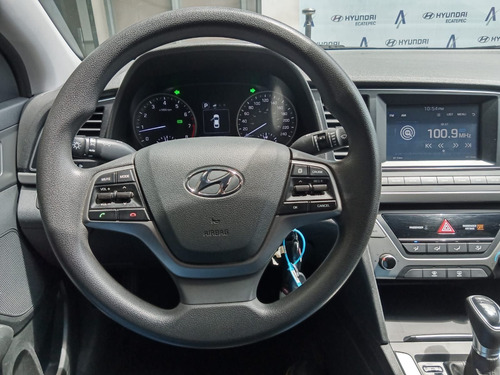 Imagen 7 de 9 de Hyundai Elantra 2018 2.0 Gls Premium At