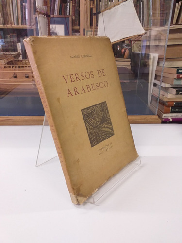 Versos De Arabesco - Amadeo Cassinelli