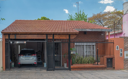 Increible Casa De 4 Ambientes En Villa Sarmiento