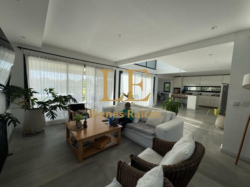 Venta Casa El Naudir