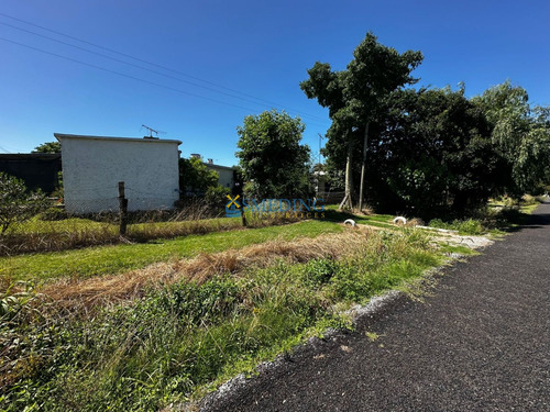 Venta Casa 5 Dormitorios Progreso Con Cochera Acepta Permuta