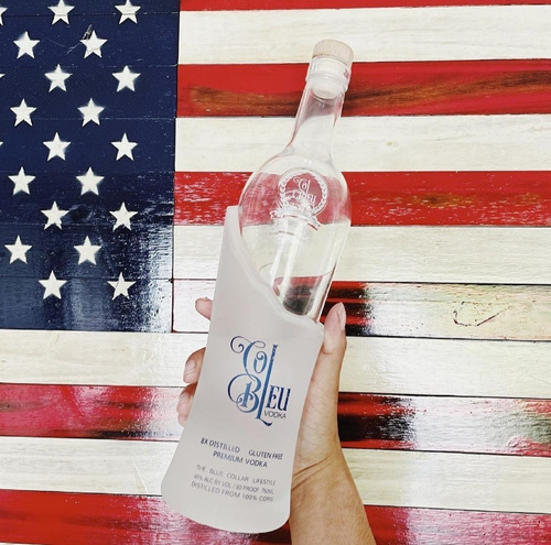 Vodka Col Bleu Premium Plaza Serrano