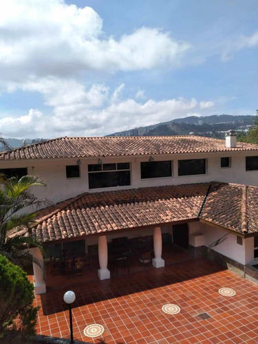 Venta De Casa Prados Del Este Conjunto Cerrado