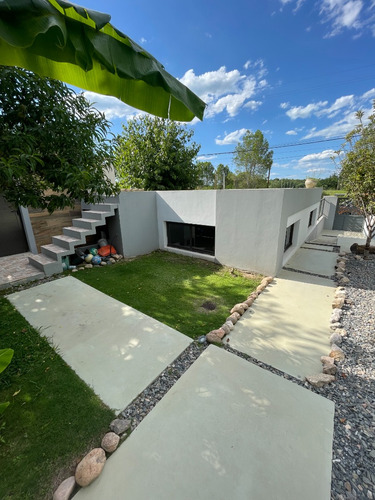 Casa De Lujo Estilo Moderno