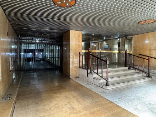 Cochera En Venta - Balvanera