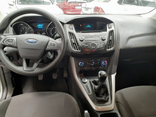 Imagen 7 de 14 de Ford Focus 1.6 S 4p Pb