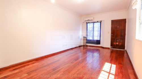 Imagen 3 de 23 de Duplex 3 Ambientes Venta Con Patio Toilette Y Play En Olivos